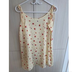 URBAN OUTFITTERS Floral Dress